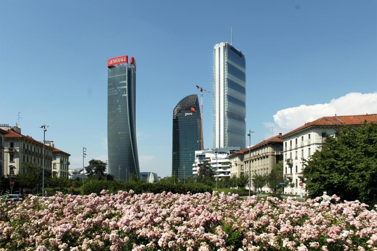 Design Premium Apartment In Center Milan - Homeunity ภายนอก รูปภาพ